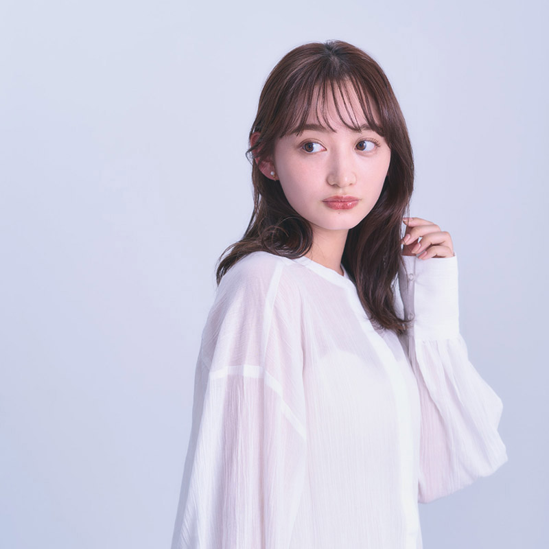 カールアイロンの32mmで巻いたスタイル