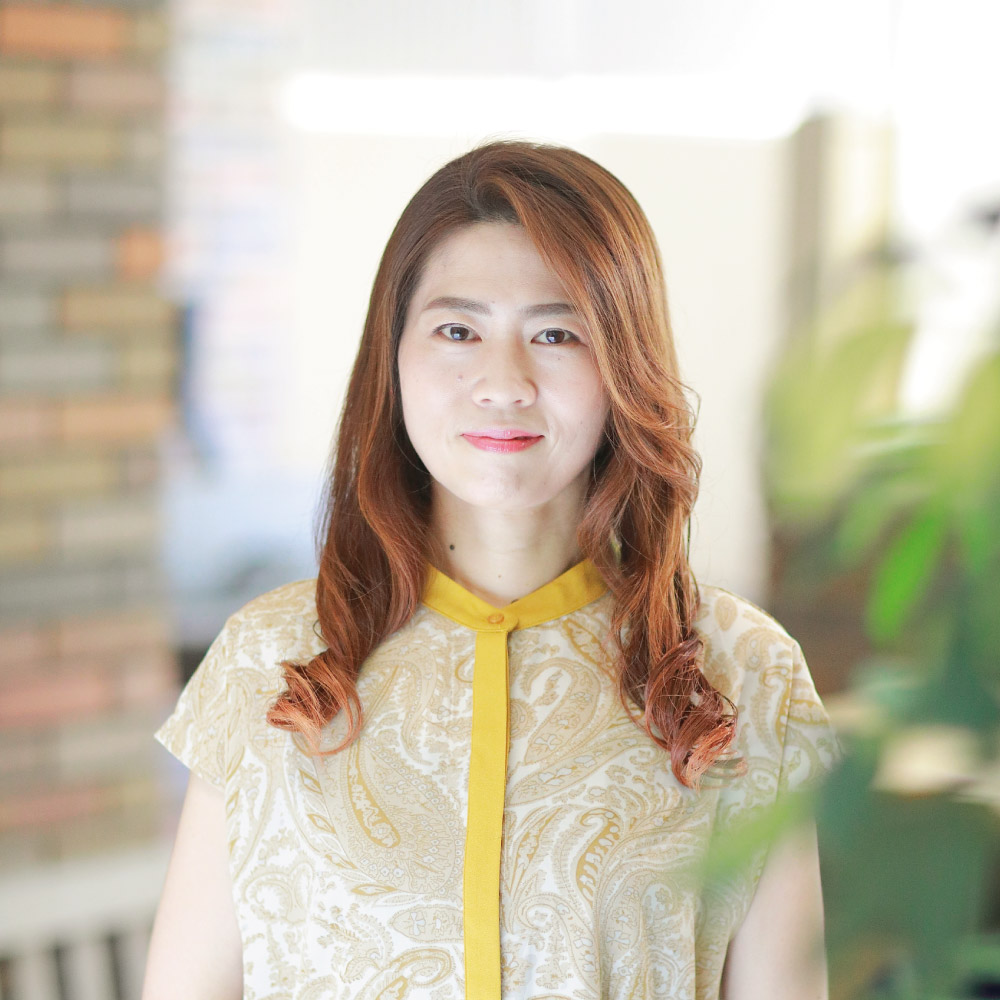 ロングヘアスタイリング