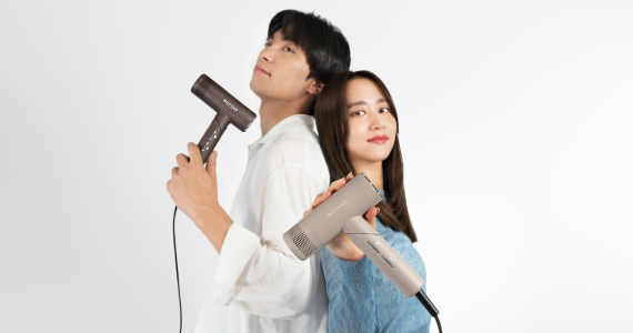 髪のうるおい感を守りながら、なめらかなツヤ髪へ
